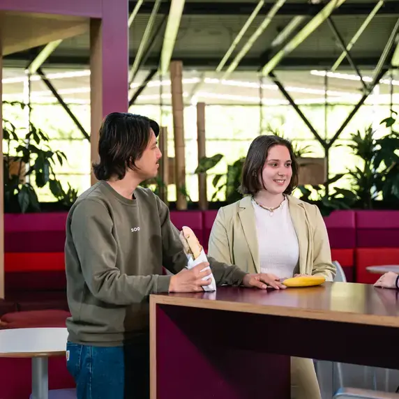 Restaurant Gesprek DrieStudenten Zuyd Hogeschool Heerlen