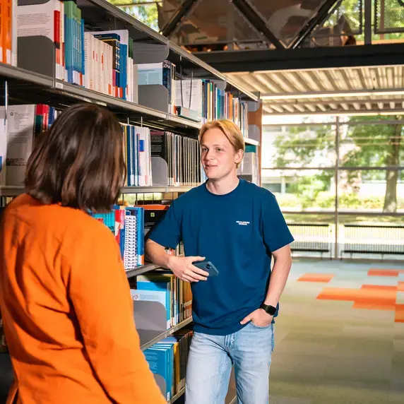 Bibliotheek Boekenplank Bladeren Zuyd Hogeschool Heerlen
