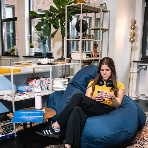 Zuyd Hogeschool student zitzak studentlife opleidingen