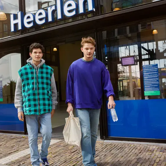 Zuyd Hogeschool studenten station heerlen studentlife