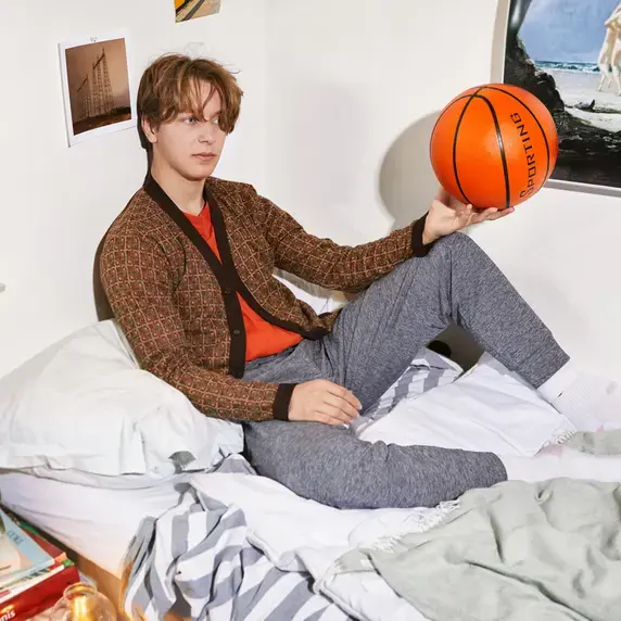 student met basketbal.jpg